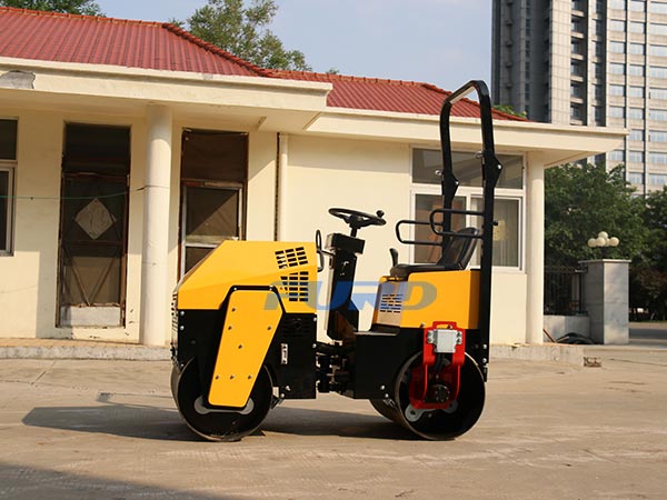 關于小型壓路機變速箱的保養知識你知道多少？
